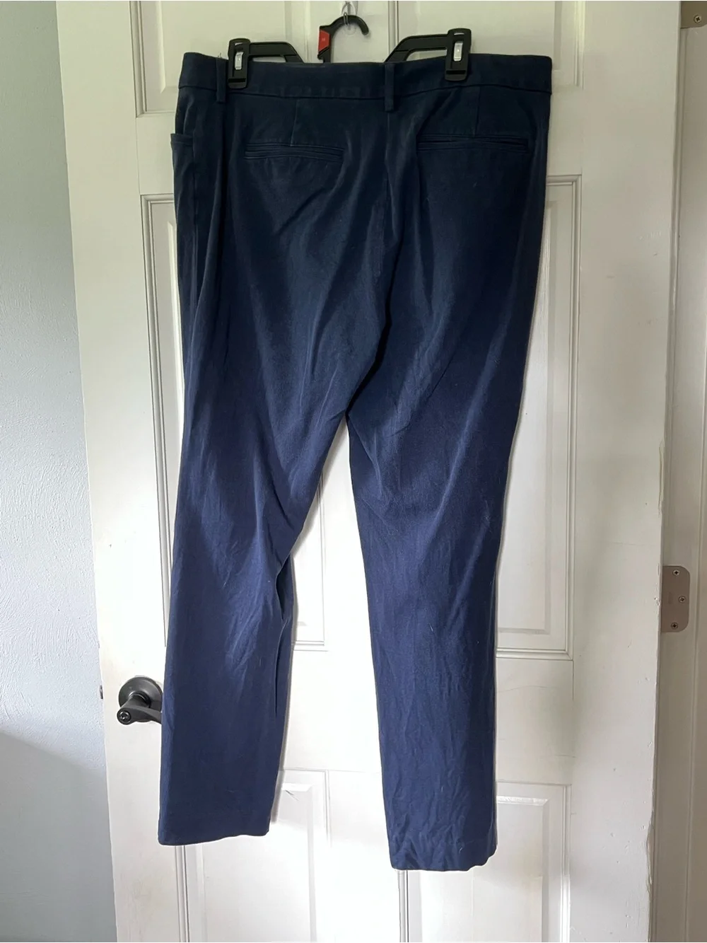 41 Hawthorn Straight-Leg Pants in Navy Blue
